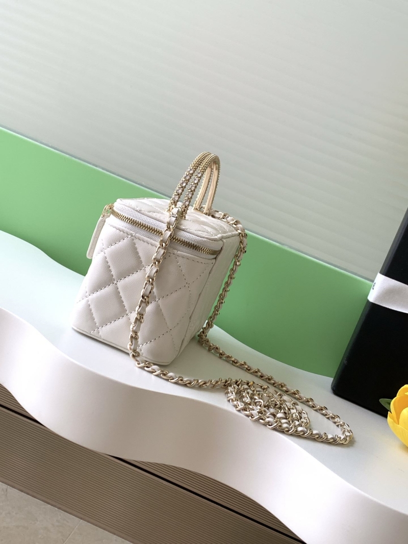 Ch**el cosmetic bags